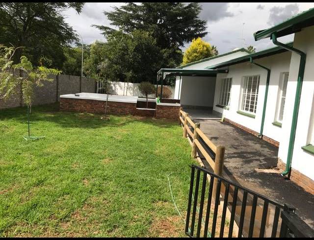 4 BEDROOM PROPERTY TO RENT IN FARRARMERE